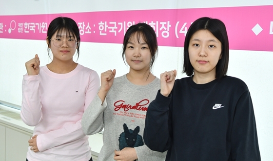 악지우 입단 '국내 최초 3대 프로기사 탄생'