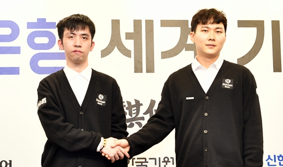 11살 차이 '박정환-왕싱하오' 우승상금 4억원 대결