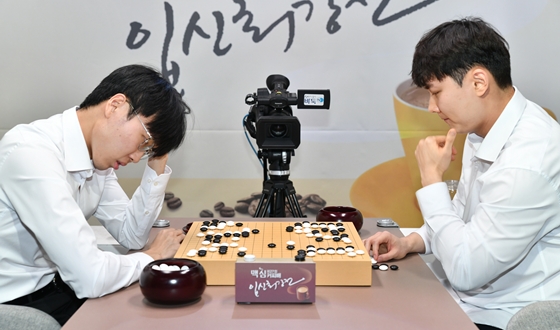 신진서의 치명적인 착각…박정환, 5연패 탈출하며 결승