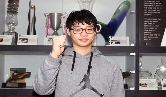 ������ 1� ������, ���α�� �Դ�