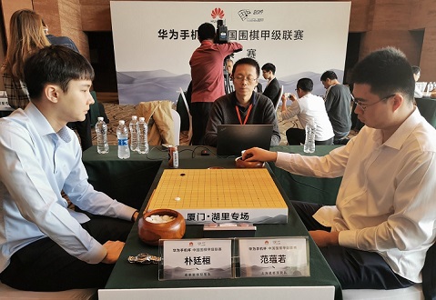 Ŀ���� ���� 3��, ����ȯ�� û�δ� 6���� ���� ������ 