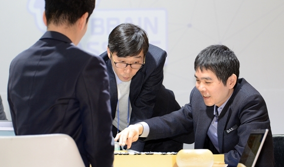 �̼��� '���� �� ��'�� �� �ѹ� �¸�