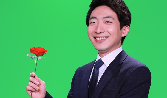 ȫ����, 6���� ���� �� ǰ���� �շ���