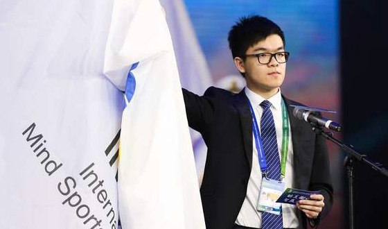 ������ �� ������ Ŀ��, 7���� ���� �߱���ŷ 1��