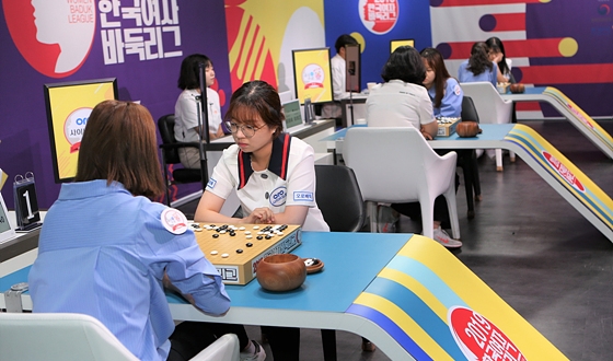 �ξ� ���Ҽұ�, 8������ 1�� ����