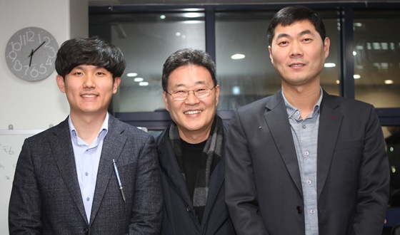 ���ȸ�� �ĺ�, 30�� �۰� ������ ����