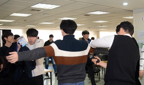 �ݼ�Ž���� ���� '�޶��� �Դܴ�ȸ ǳ��'