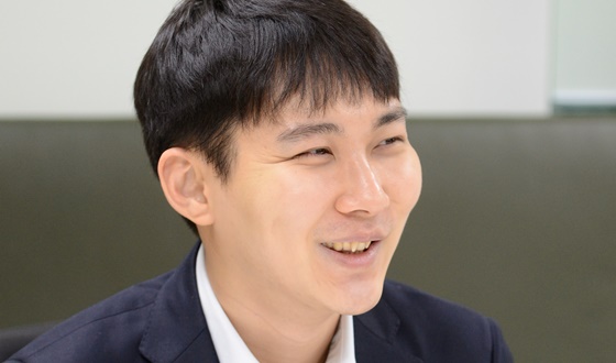 �������� ����ȯ�� �װ� ��¦�̴� ����