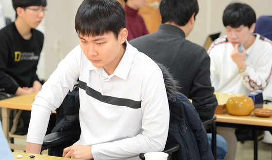 ����ȯ, ������ �� 6�� ������ 16�� ����