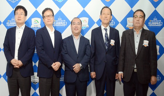 �Ż��� �����ͽ�Ʈ����, ���Ը��� ���