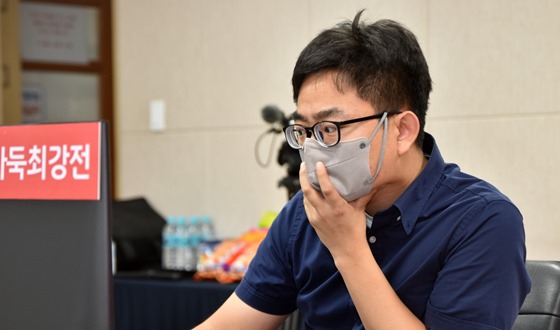 ߱  ȫǥ, Ϻ  Ѿ '2  '