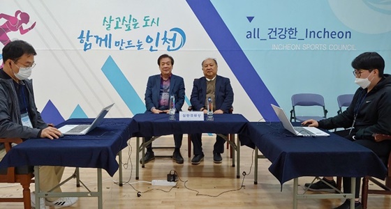 �����񿪡� ������, ���� �� ù ���!