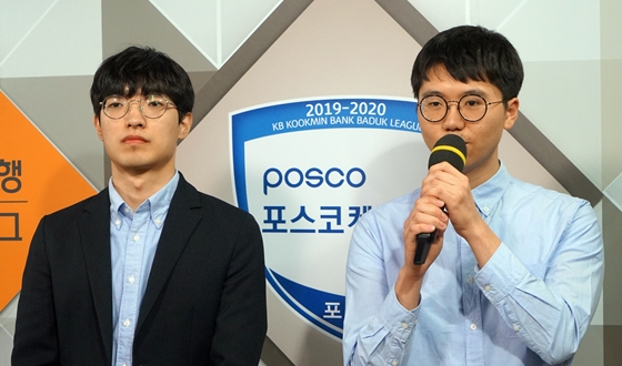 ������ ī�� �Ƴ� ��Ʈ����, �������ɹ�Į�� ����