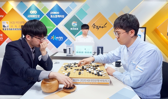 �������ɹ�Į, Ȩ�ؼ��ο� 3��0�� 2���� ��ݵ�