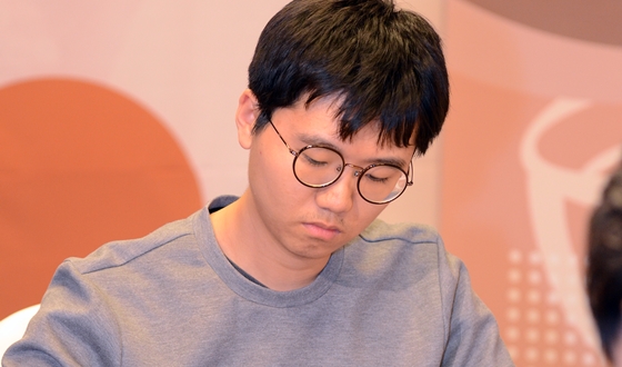 ������, ��ö�Ѱ� ù ��� ���� �ܷ�� �¸���