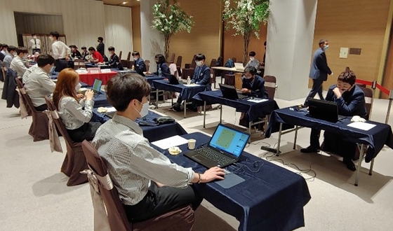 4�� ����' ����������Ծ��� ��â���ų� ��������