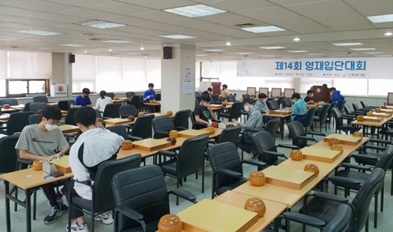 �����Դ� 4�� ������ ������