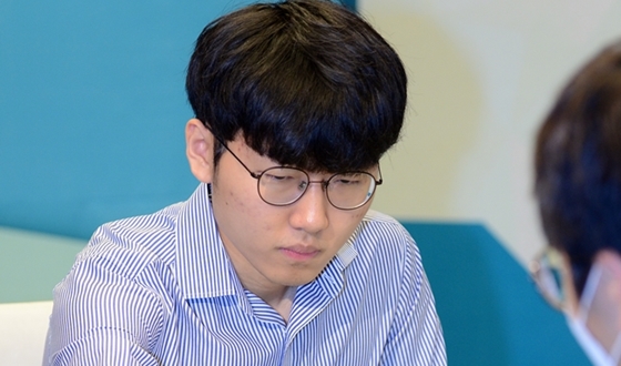 ������, ��ȸ ù 4���� ���� �����ұ�?