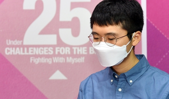 '�ŵ鸰' ������, �ټ��� ���� ũ������¹� ���