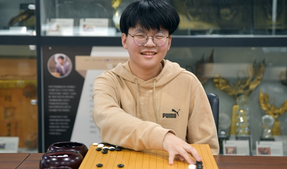 16�� �̽¹�, ��������� ���� ù �Դ�