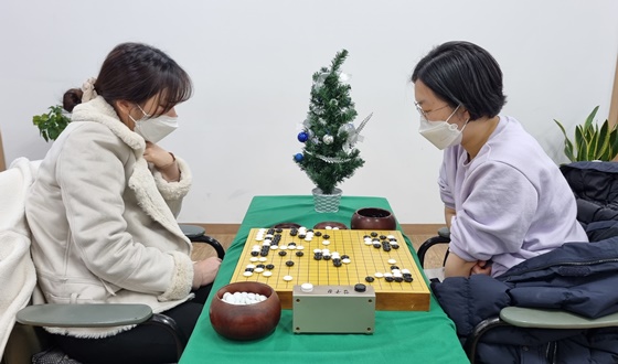 ���� �� �δ� �ɡ� �̼���, ���� ù ���!