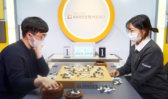 �����ƿ¡� ����, �Ź��� �Ϻ� ����