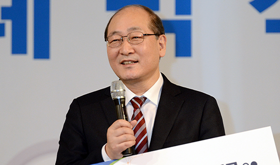 �ôϾ�� �����, 47�� ���� 1000�� �޼�