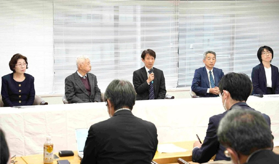 ���ι��� ��� ���� �谨, 5����-1����-16�� ��ʸ�Ʈ �� ����