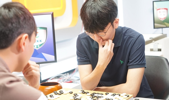 ű��, 1���� 3-0 �н�...16�� ���� ��¿� �Ѱ���