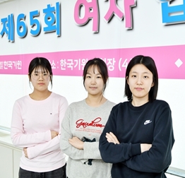 ������ �Դ� '���� ���� 3�� ���α�� ź��'