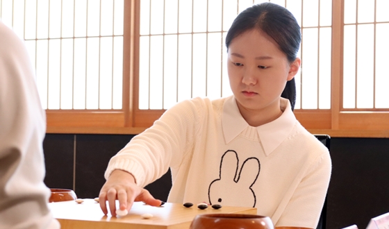 ������, ������ ù ��¡����� ��� 10�� ����