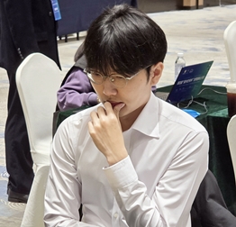 ���󴺽��ӽ�����, ����ȯ �� 6�� '16�� ����'